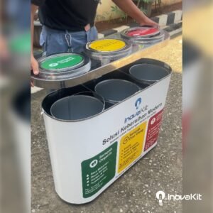 Tempat sampah stainless